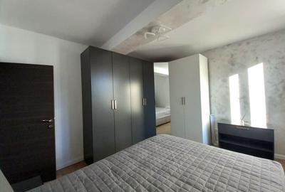 Pret redus ! Apartament tip studio , parter inalt , bloc nou , liber - 7