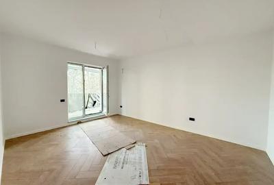 Apartament cu 3 camere decomandat în 1 Decembrie 1918