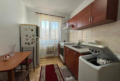Vanzare apartament cu 2 camere, Podu Ros - Bulevardul Socola - 1