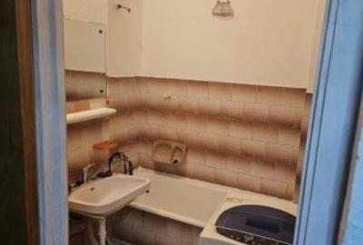 Basarabia - Garsoniera decomandata ,ideal investitie, bloc mixt - 3