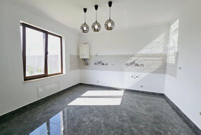 Proprietate noua, zona Arcasilor, finisata complet ! - 3