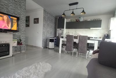 APARTAMENT DE 3 CAMERE CU GRADINA