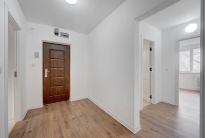 TITAN – OZANA, APARTAMENT 3 CAMERE 66 MP TOTAL, ETAJ 3 DIN 4, RENOVAT! - 8