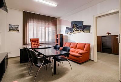 Spațiu birouri 60 m² parter de închiriat Bulevardul Decebal - 2