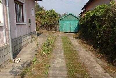 Vand casa solida in Deva, zona Horea, suprafata totala de teren 3450 mp, - 2