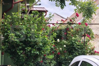 Casă zonă ultracentrală, curte comună, 50 mp, cu loc de parcare - 10