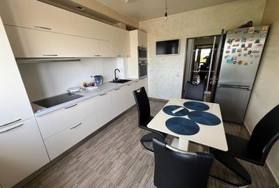 De vânzare Apartament modern 2 camere str.Caraiman nr. 14, zona Viziru II. - 3