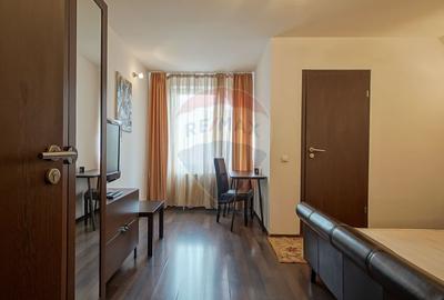 Hotel / Pensiune cu 14 camere/strada Tomis - 18