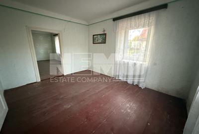 Casă + Teren 1556 mp | Zona Centrală | Front 16 m | 118.000 € - 5