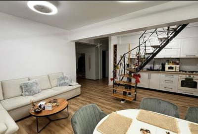 Apartament cu 6 camere, mobilat în Tractorul