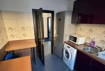 Apartament 4 camere, decomandat, 1 Decembrie 1918 - 1