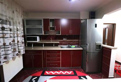 Apartament 3 camere ,centrala proprie , zona Girocului - 6