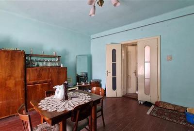 Resita Casa 5 Camere Zona Muncitoresc - 4