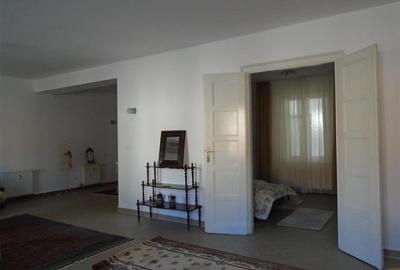 Spatiu pentru birou, zona centrala - 5