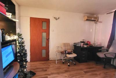 Apartament cu 2 camere semidecomandat, mobilat în Gara de Nord