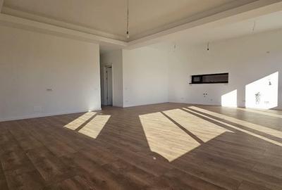 Casa individuala + Casa de oaspeti - 5+2 camere - Corbeanca, Central - 6