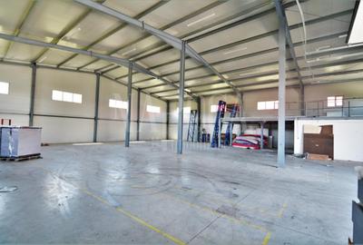 Spațiu industrial, 560 mp în Florești