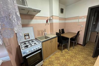 2 camere| cladire istorica| vis a vis de Catedrala| camere spatioase| - 9