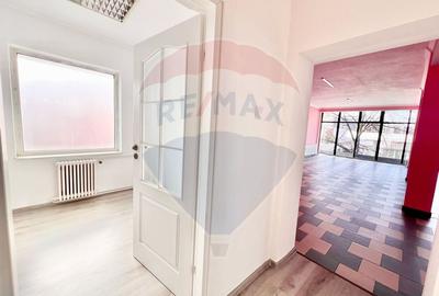 De închiriat spațiu comercial, 175 mp în zona Decebal - 25