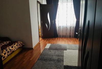 Garsonieră în Titan