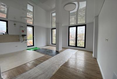 Apartament tip penthouse 4 camere de Vanzare Crangasi - 2