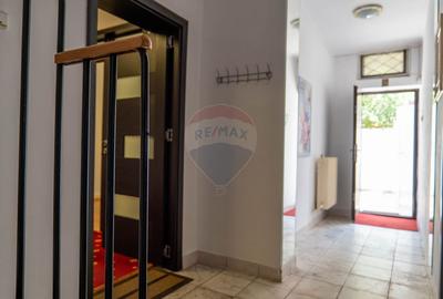 Inchiriere casa cu 4 camere +curte+ garaj, zona Vatra Luminoasa - 17