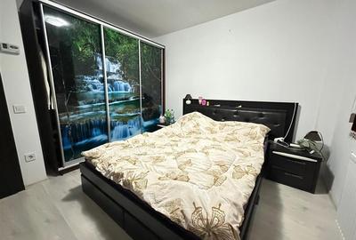 Apartament 3 camere balcon loc de parcare zona Lazaret - 1