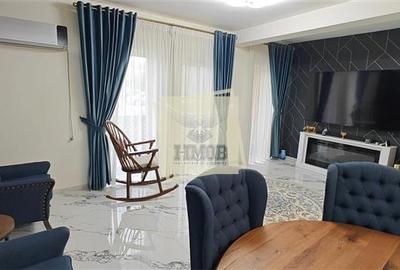 Apartament cu 3 camere decomandat, mobilat în Exterior Est
