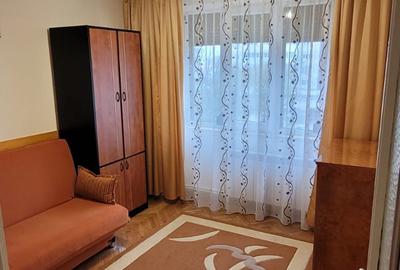 Apartament cu 2 camere semidecomandat în Micro 19