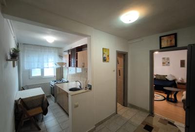 Drumul Taberei exact langa Plaza Mall bloc stradal pe Bld Timisoara - 5