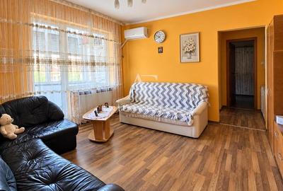 Apartament cu 2 camere semidecomandat, mobilat în Rogerius