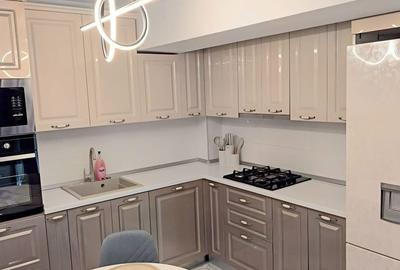 Apartament cu 2 camere decomandat, mobilat în Universitate