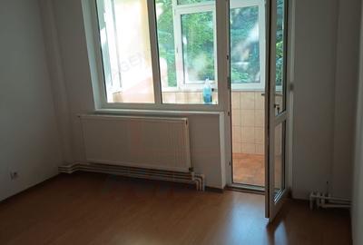 APARTAMENT CU 3 CAMERE DE VÂNZARE | MICRO 17 - 5