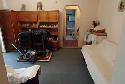 Apartament 3 camere etaj 2 in Moldova Noua - 4