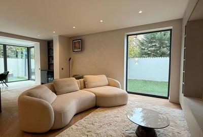 Apartament cu 4 camere în Iancu Nicolae