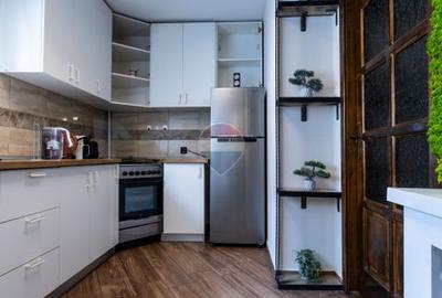 Apartament la casă, 90 mp | Strada De Mijloc - 11