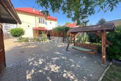 Vilă spațioasă, Dorobantilor–Pretabilă pentru 2 familii,  1570mp teren - 10