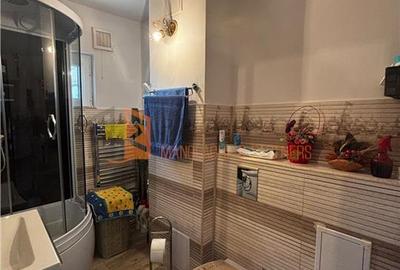 Apartament 2 camere confort  1 semidecomandat  zona Crang - 10