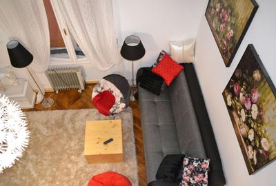 Apartament cu 2 camere decomandat în Medicină