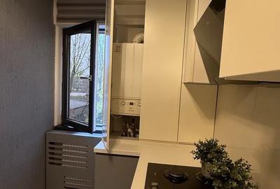 3 camere  decomandat  Drumul Taberei metrou Favorit AFI Cotroceni - 13