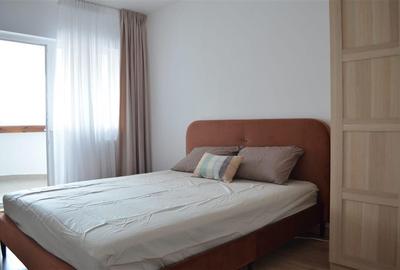 Apartament cu 3 camere decomandat în Aeroport