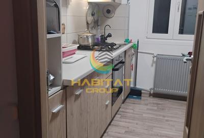 Apartament cu 3 camere semidecomandat, mobilat în Brâncoveanu