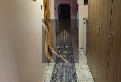 Apartament de vanzare 4 camere - 5
