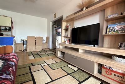 Apartament 2 camere decomandate transformat in 3 de vânzare in km 4-5 - 1