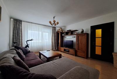 Apartament cu 3 camere decomandat în Militari