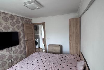 Apartament cu 3 camere decomandat Rovine - 13