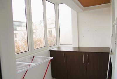 13 Septembrie | Metrou Orizont | Modern | LOC PARCARE | Centrală de bloc | 2 băi - 16