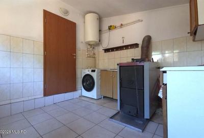Castelu - Str. Florilor, casa din 2012, teren 737 mp si 106 mp utili - 21