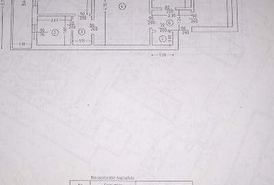 Apartament cu 3 camere semidecomandat, mobilat în Nicolina