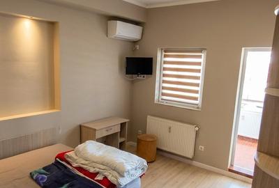 Apartament cu 2 camere semidecomandat în P-ța Romană